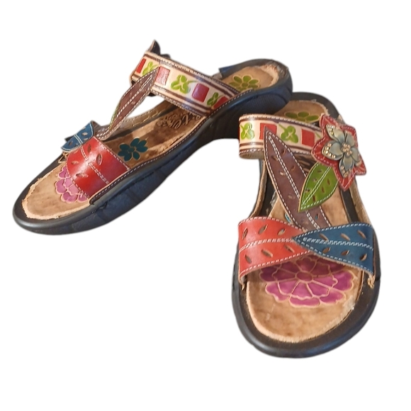 Elite by Corkys Marsh Tooled Colored Leather Sandals Size 6 Floral Slip-on Wedge - Picture 1 of 15